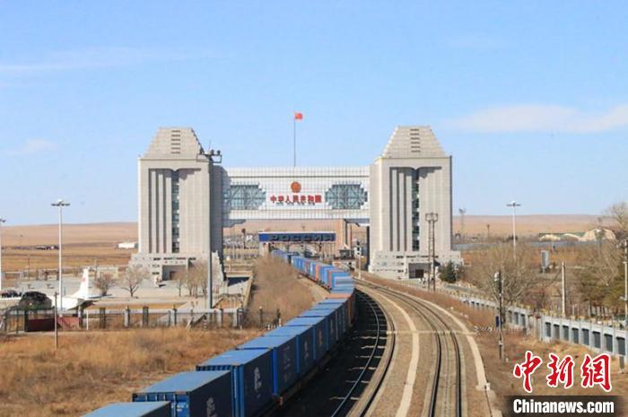 26列!中国最大陆路口岸单日开行进出口列车数量创新高