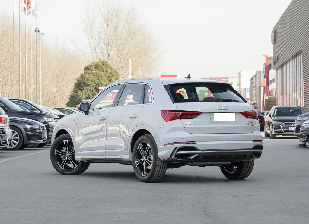 26万提2023款奥迪q3时尚致雅型(1.4t),听听有车的人怎么说