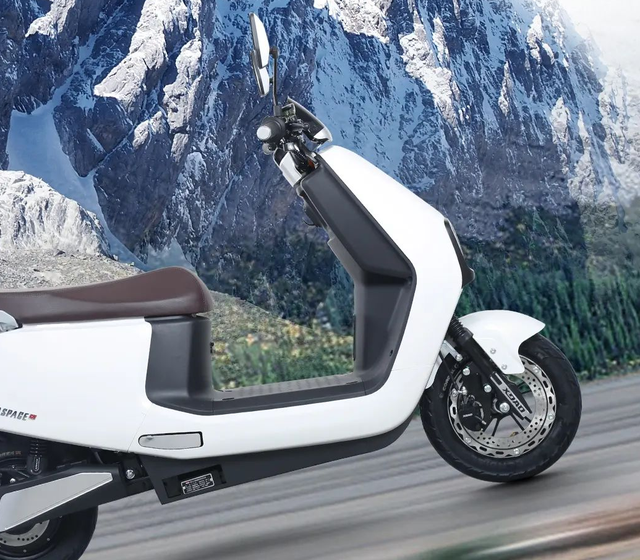 小刀n11长征山区版来了,配石墨烯电池,续航200公里,适合跑长途