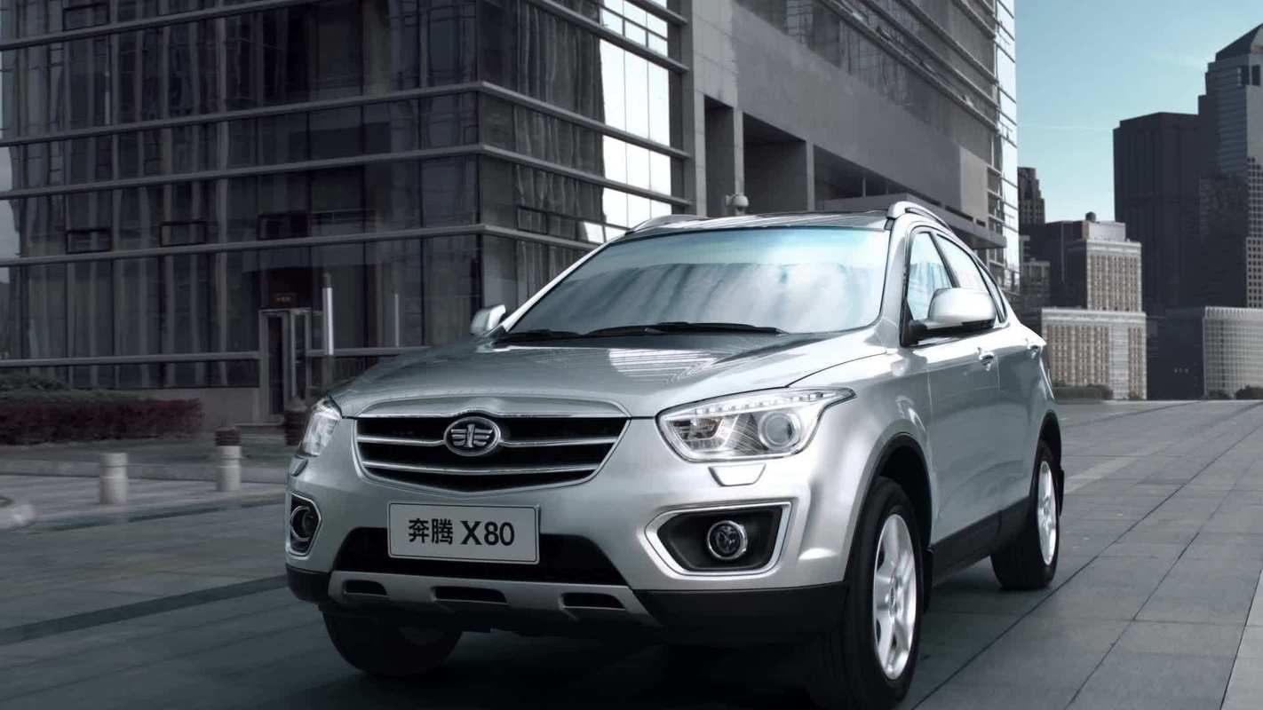 丰田奔腾车型轿车