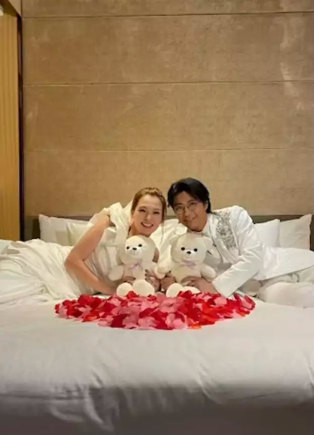吕慧仪晒和张景淳婚纱照,龚水恋cp网友盼成真,处境剧出人才
