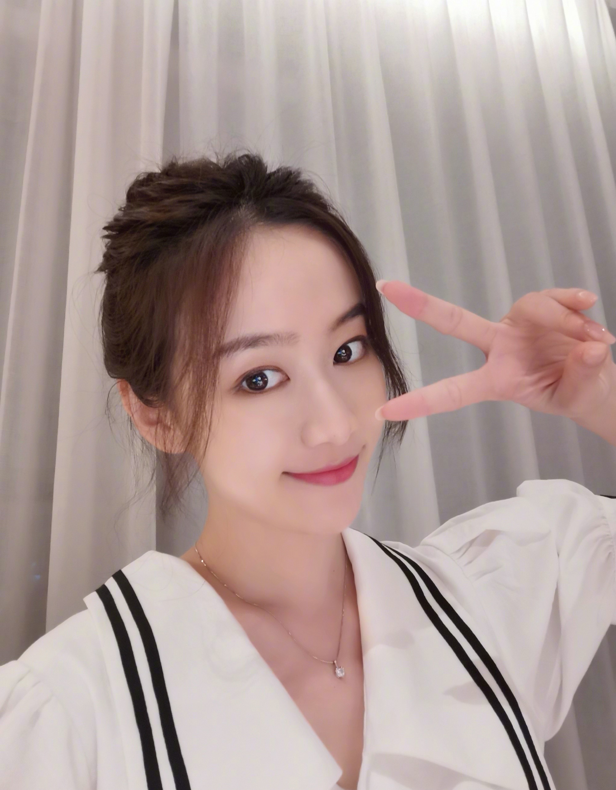 刘美含北大考研,孙侨潞25岁去世《巴啦啦小魔仙》里的那些演员们