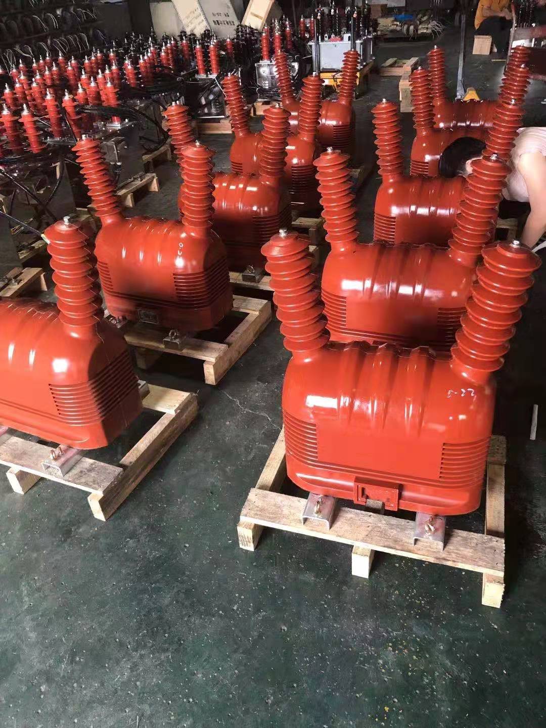 成都35kv组合式电压互感器jlszy-35配有功无功表户外高压计量箱