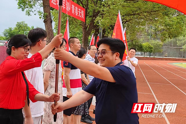 株洲市九方中学2023级高一新生军训开营