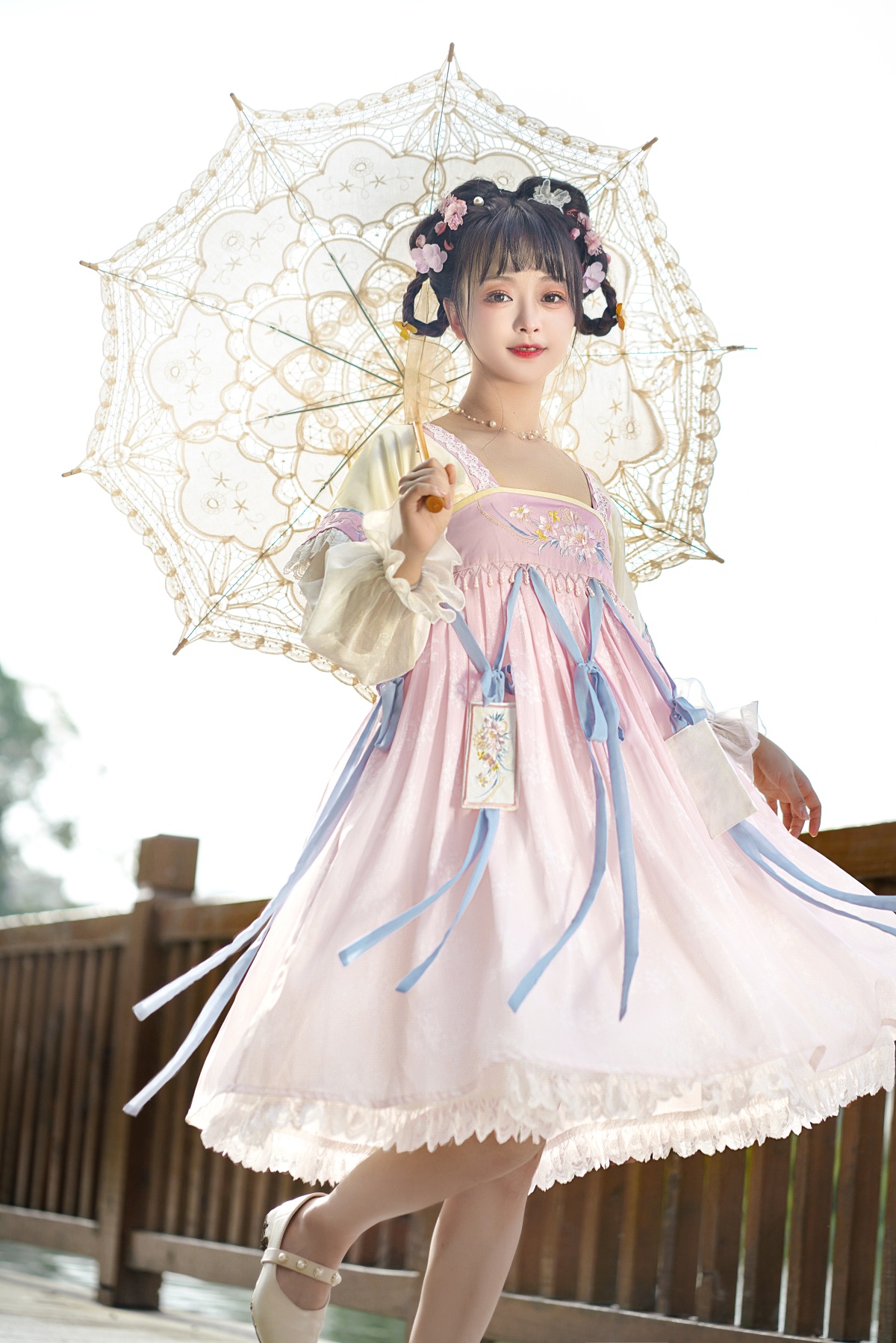 绾绾汉元素齐胸襦裙中国风汉服小姐姐