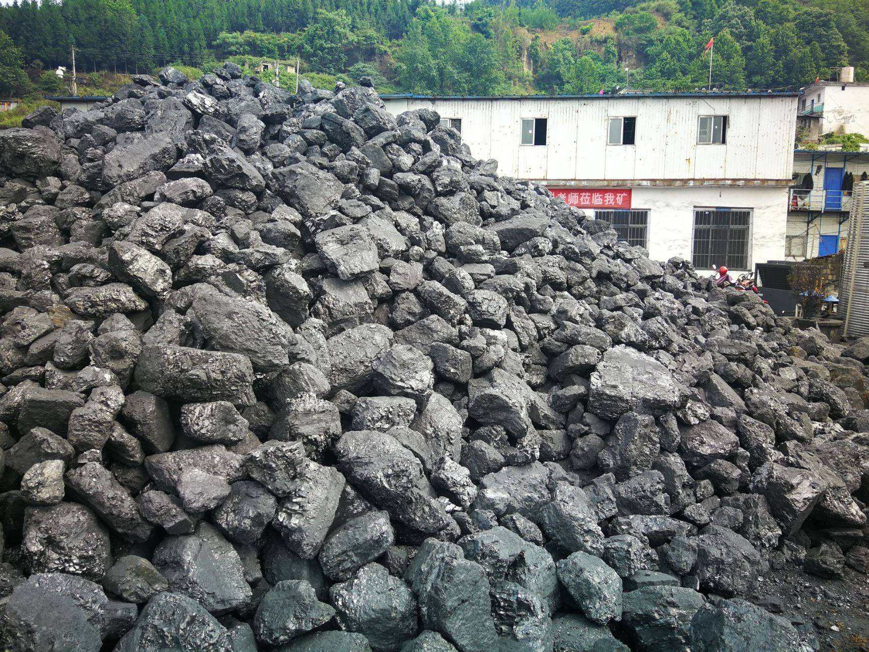 大量工厂停工停产,到底发生了什么?