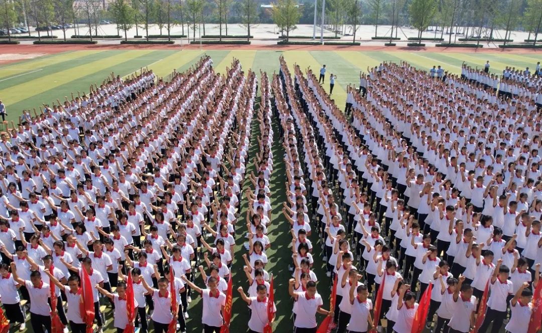 这样的冠县实验高中,很赞!