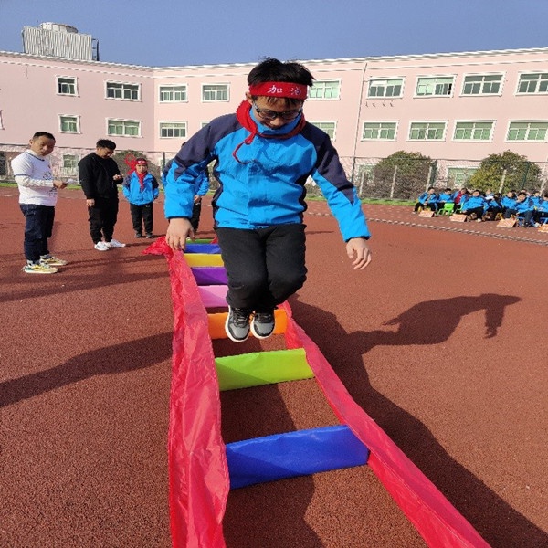 芜湖市培智学校:特奥趣味运动会 点亮希望为爱起航