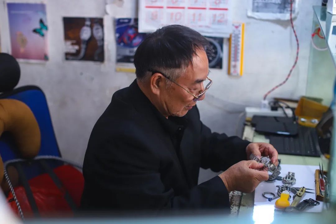 王建昌:匠心不变的"时光雕刻家"