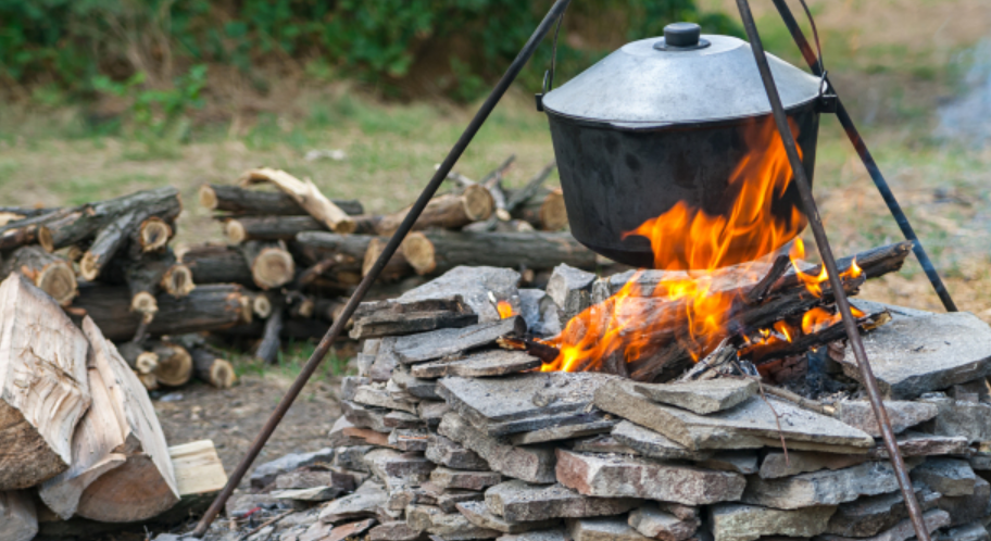 在农村烧柴做饭污染环境?农民反问两个问题,专家竟无言以对了