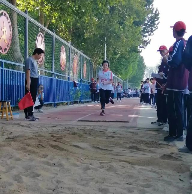 曲周一中昨日举行2022年秋季运动会