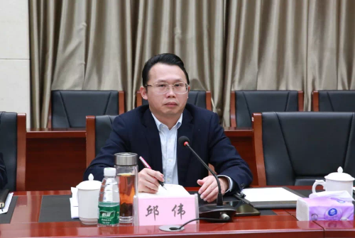 李水清,邱伟深入安源工业园专题调研人才工作