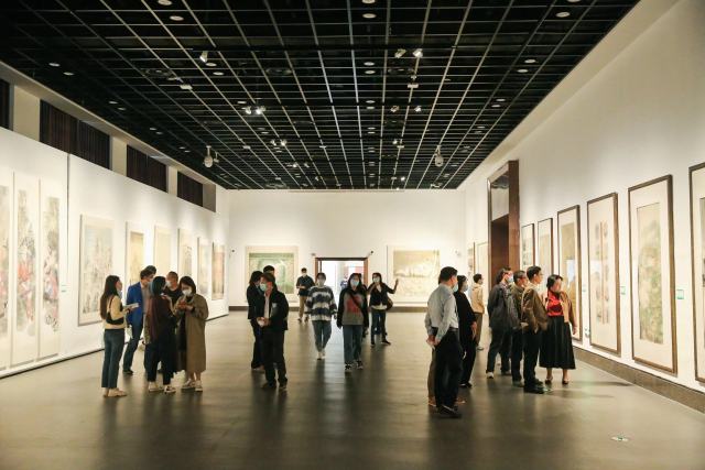 百余幅作品讲述大雅宋韵 浙江画院工笔画作品展亮相浙江展览馆