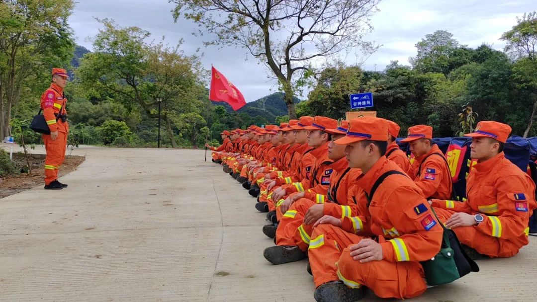 野外驻训丨政治工作生命线热潮涌动激发强大政能量