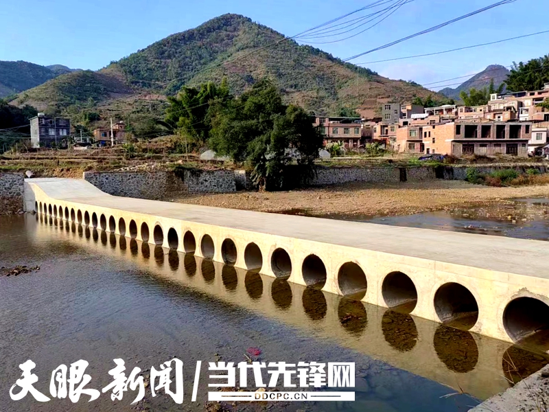 望谟县蔗香镇乐康村第一书记单乐:把第二故乡建设得更加美丽