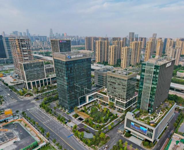 滨江区物联网街杭州交投科创中心为创新赋能