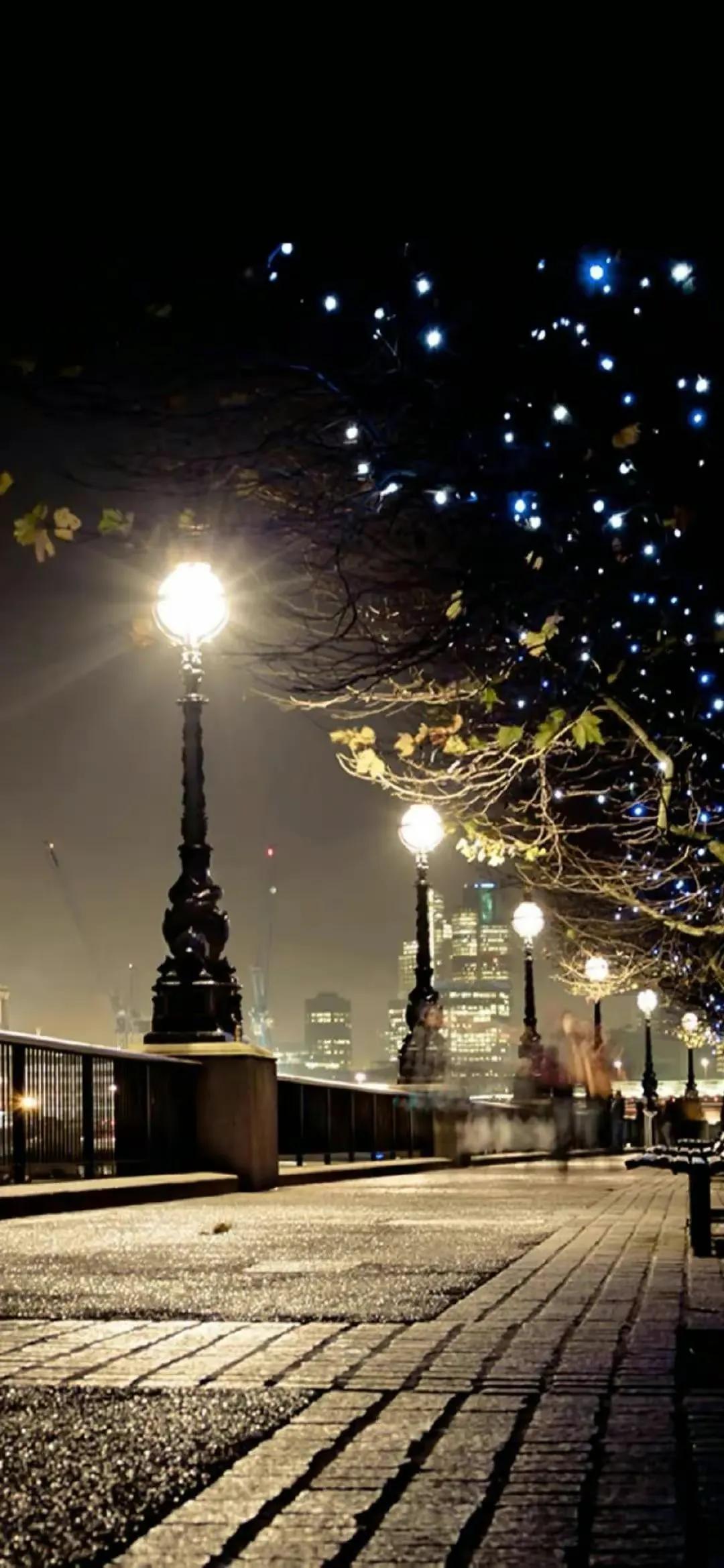 黑色壁纸,就想静静地躺在黑色的夜里思考人生