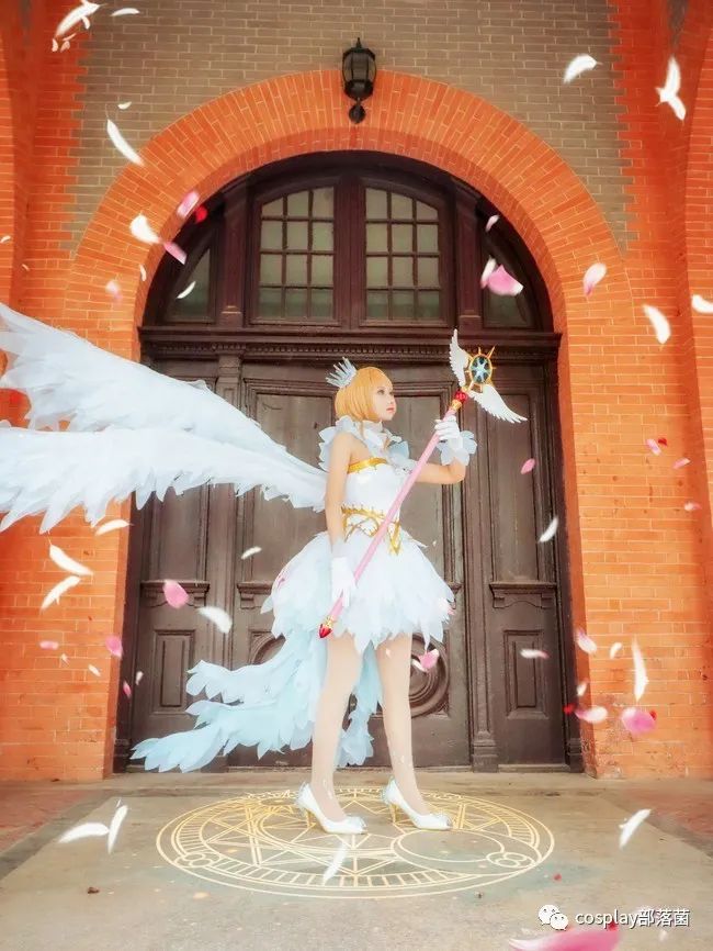 cos:魔卡少女樱透明卡牌cos正片