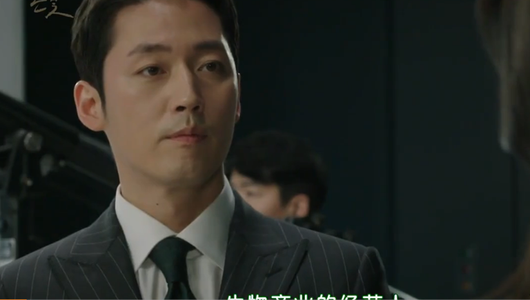 《金钱之花》为复仇牺牲爱情,他却坚持不后悔,只因生而为人