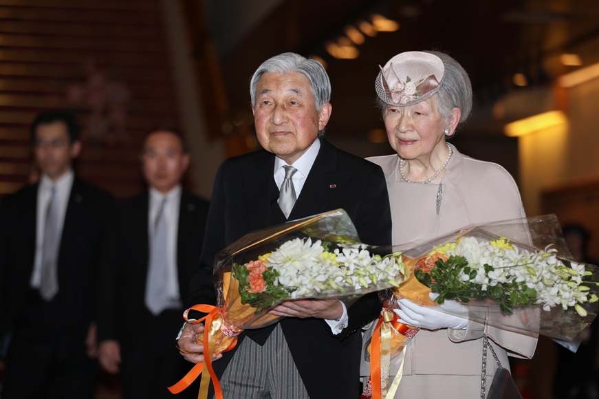 日本明仁上皇和上皇后美智子已接种新冠疫苗,德仁天皇和皇后雅子还需