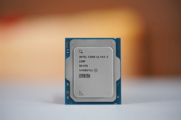 谁会不爱低温静音 性能还更强的！酷睿Ultra 5 230F vs 锐龙5 9600X生产力、功耗、温度全方位对比