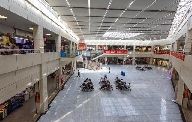 多管齐下 清除积弊 温岭市购物中心由内而外焕然一新