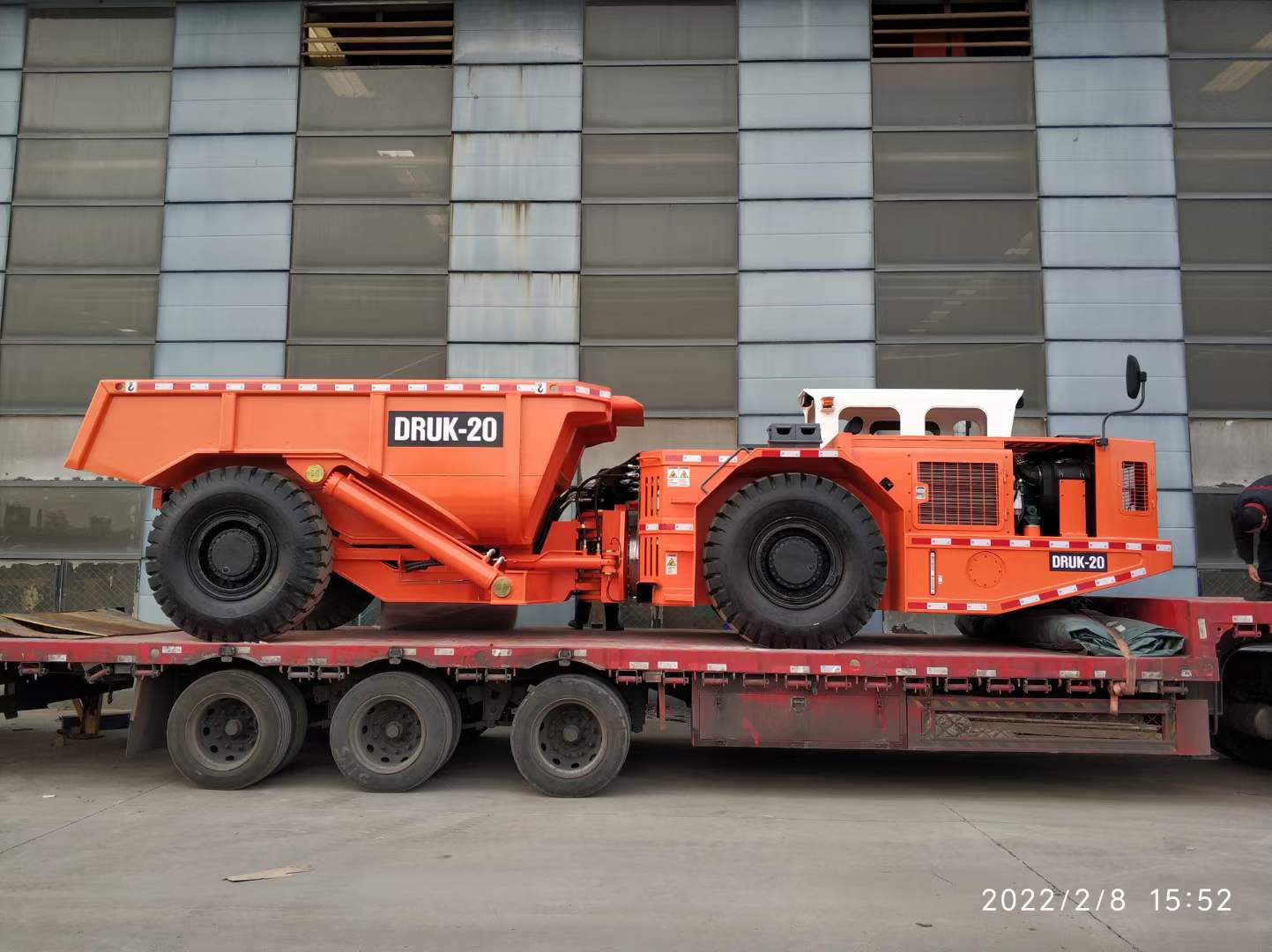 山东德瑞内燃铲运机