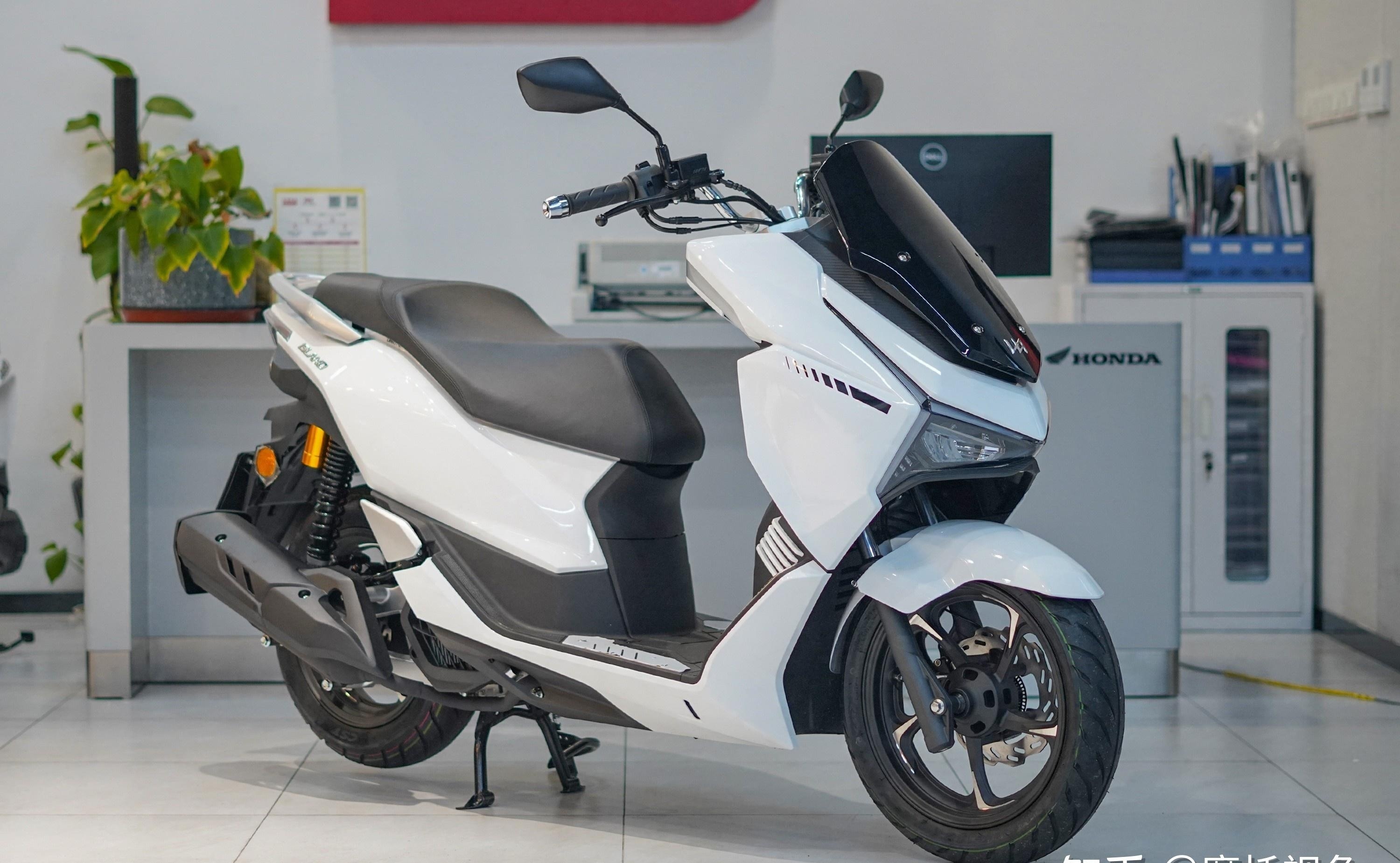 有句老话说得好,平稳的踏板才能赋予机车灵魂