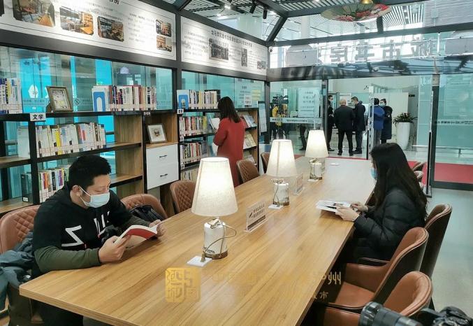 2021年,泸州市图书馆借阅量约32.6万册!借阅最多的是这本