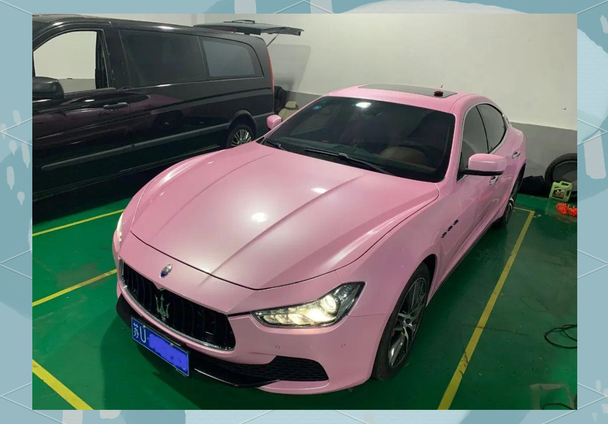 玛莎拉蒂ghibli内饰全面革新:星空顶与奢华粉色