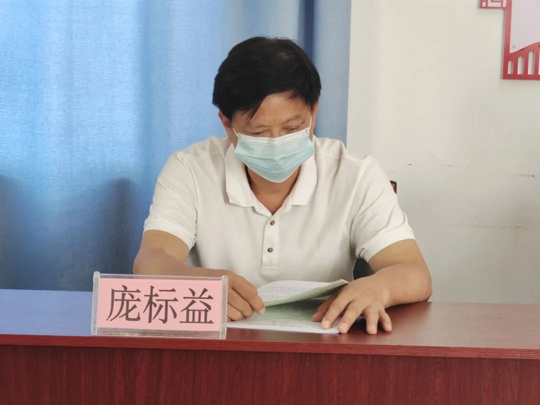 韦平到武宣开展"推进基层社会治理建设幸福宜居家园"主题活动