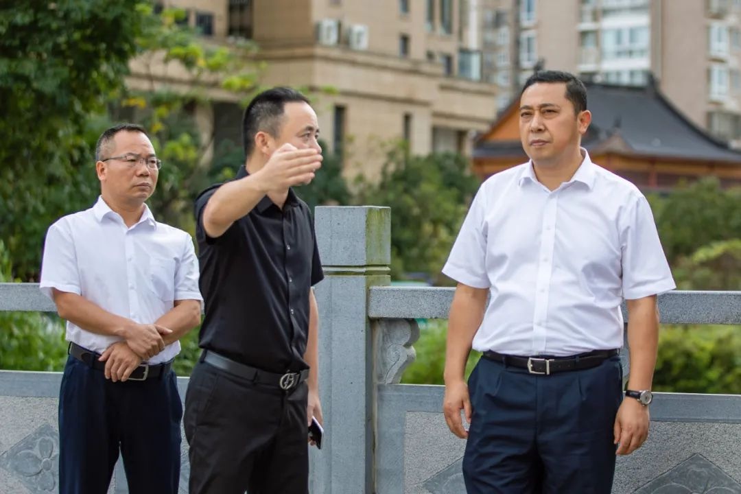 徐仁标督查全国文明城市创建工作时强调:提升管理水平 形成创建合力