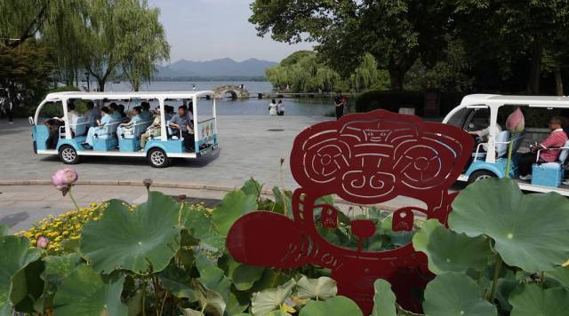 亚运版西湖景区观光车上线