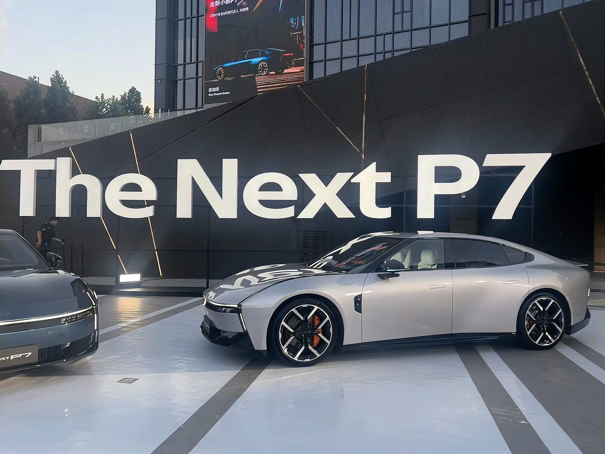 全新一代理想Next P7亮相，展现未来电动豪华轿跑的设计与科技。