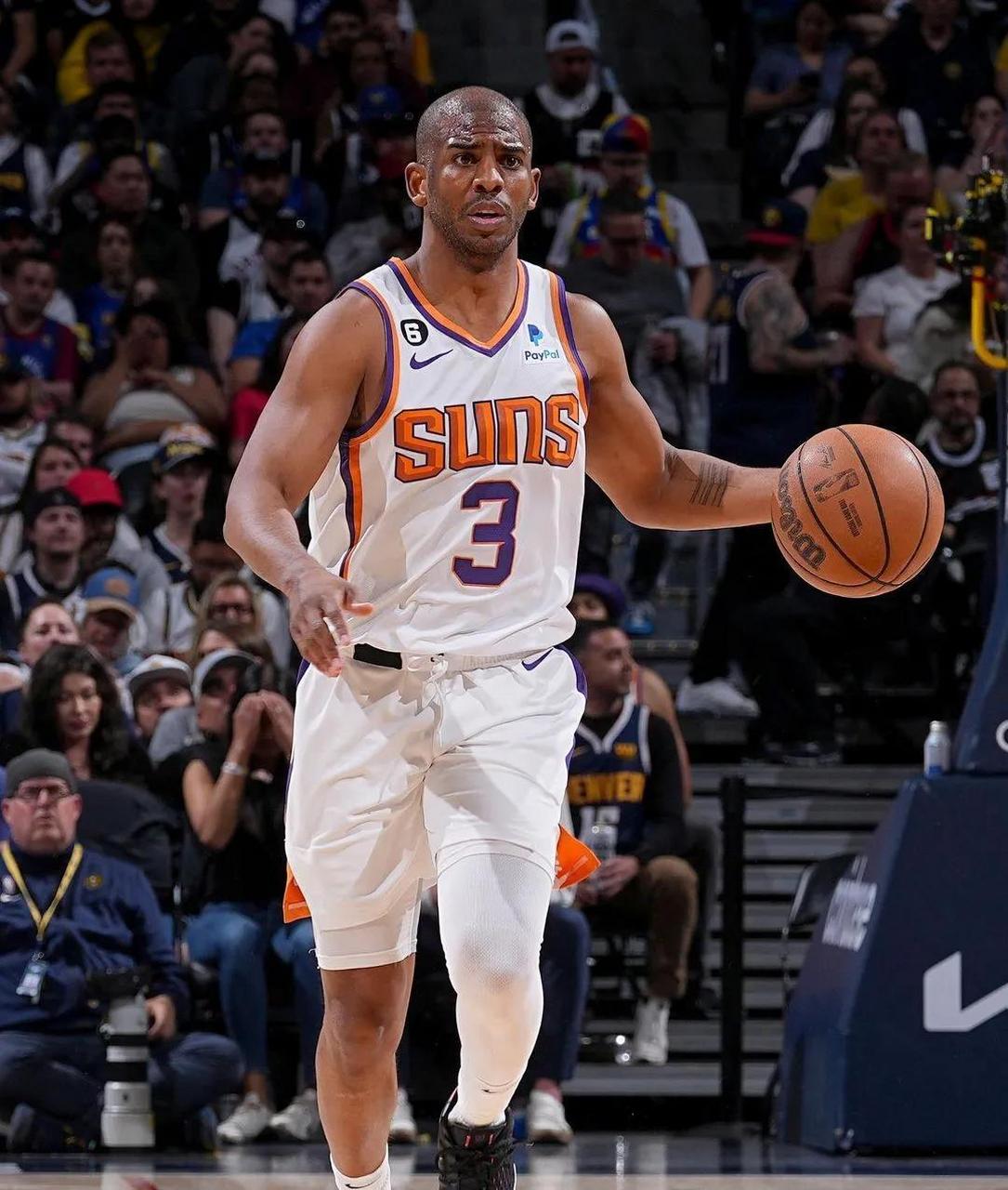 woj神消息:菲尼克斯太阳后卫克里斯·保罗左腹股沟拉伤,本周对阵掘金