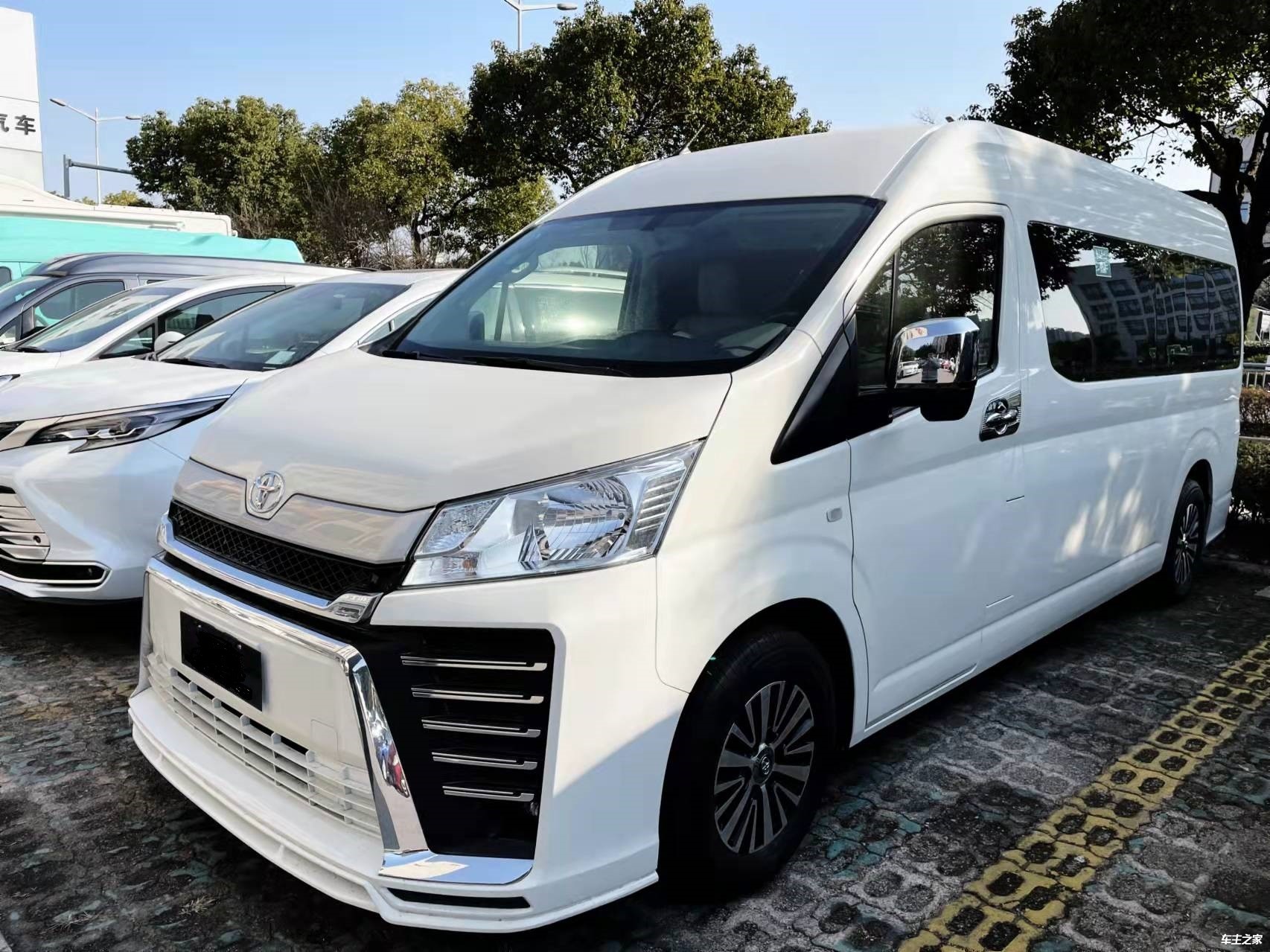 丰田海狮h300,5.9米豪华商务车