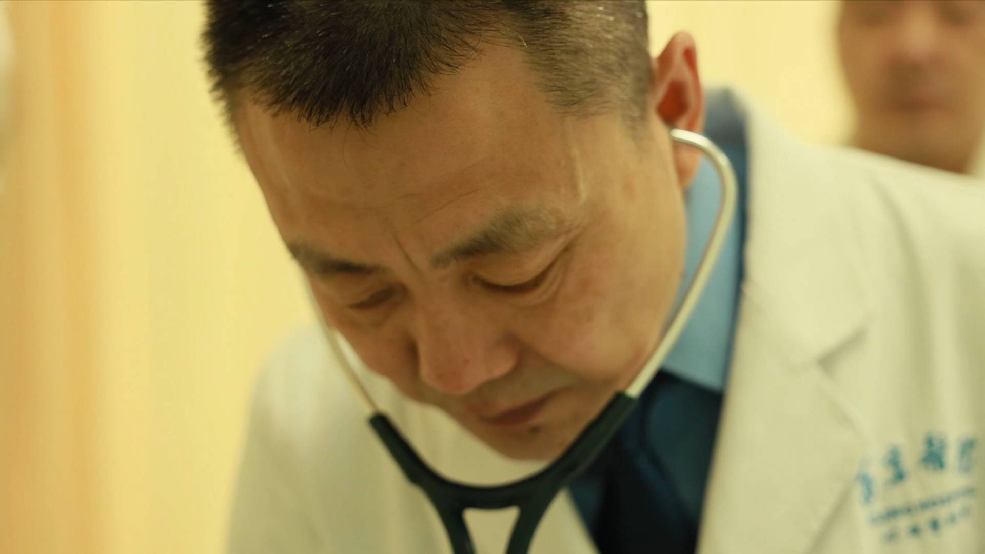 "中国医师奖"获得者刘金成:行医者 全凭这颗心