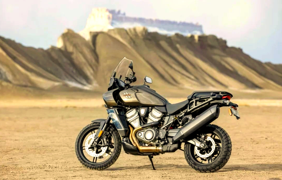 哈雷1250adv发布,性能配置全面超越同级车