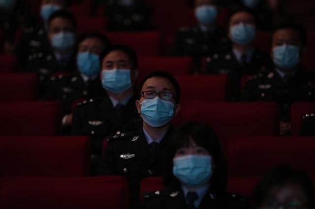 英模凝聚力量 典范映照初心