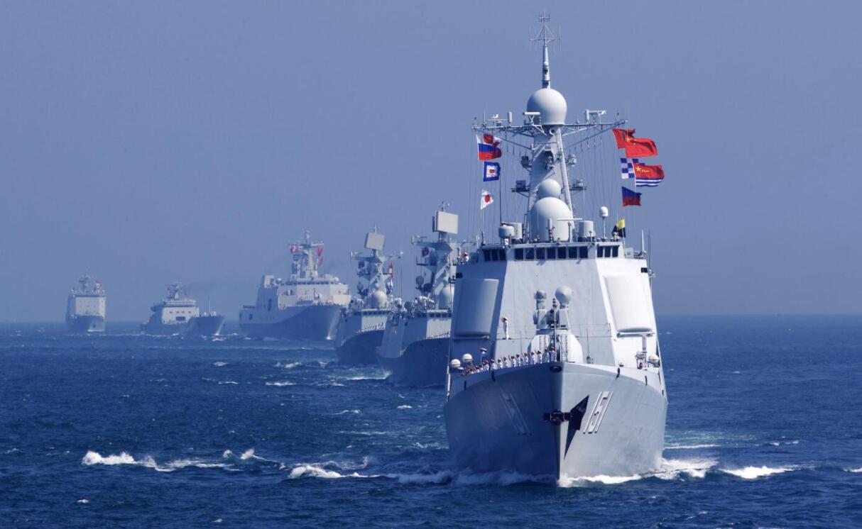 中國海上新規施行第8天,美軍艦就擅闖南沙挑釁,解放軍迅速出手