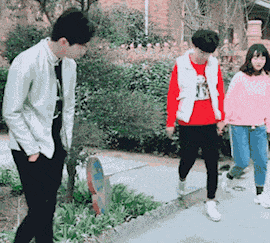 看就知道是亲生父女 第43张