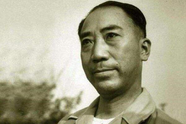 历史评价:第一特务戴笠死亡之谜,看他一天行踪