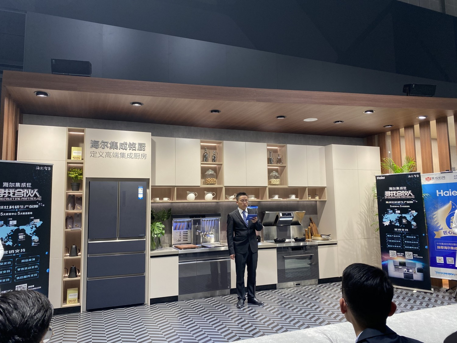 又迎跨界新成员 乐视官宣进军集成厨电领域