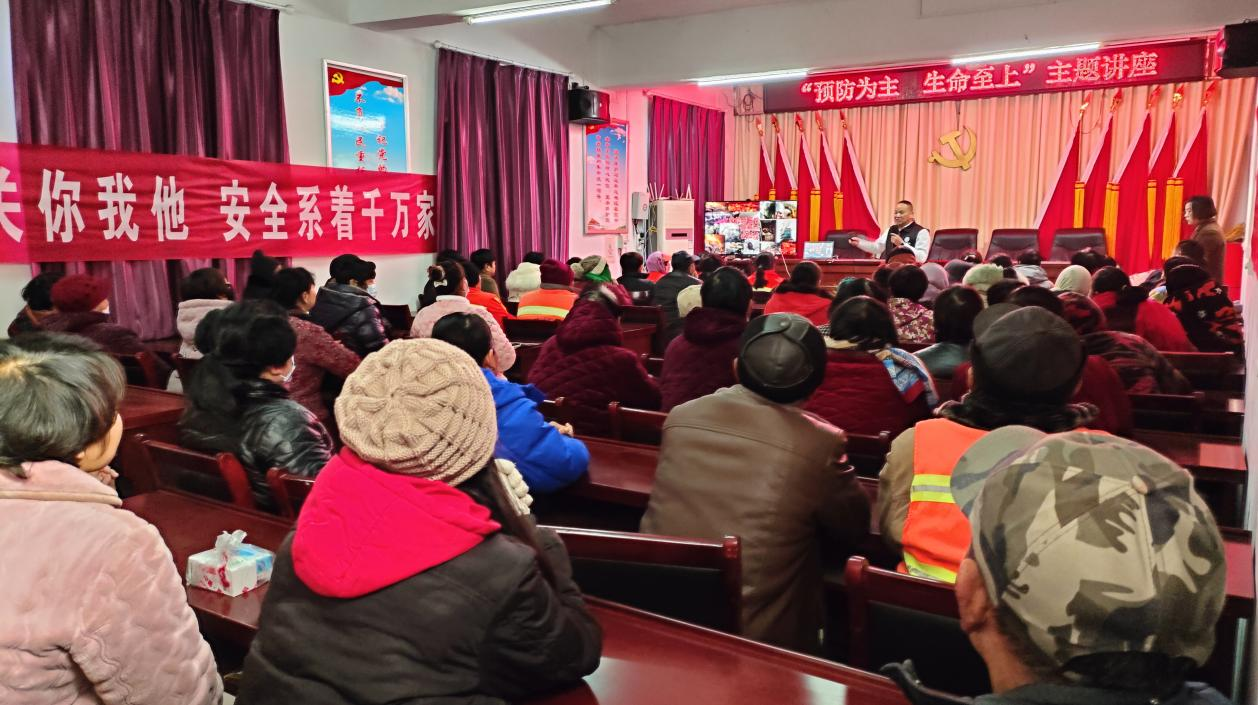 古城镇古城村:筑牢消防"防火墙" 共创"平安法治星"