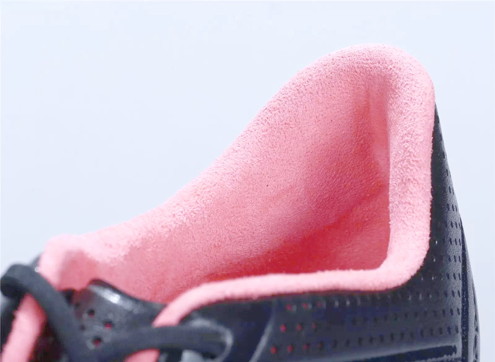 皮质足球鞋评测网站_皮质足球鞋评测网站有哪些