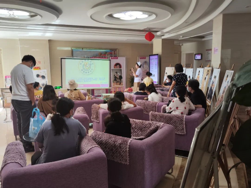 世界母乳餵養周|福興婦產6週年哺乳照公益展,哪組照片暖到您?