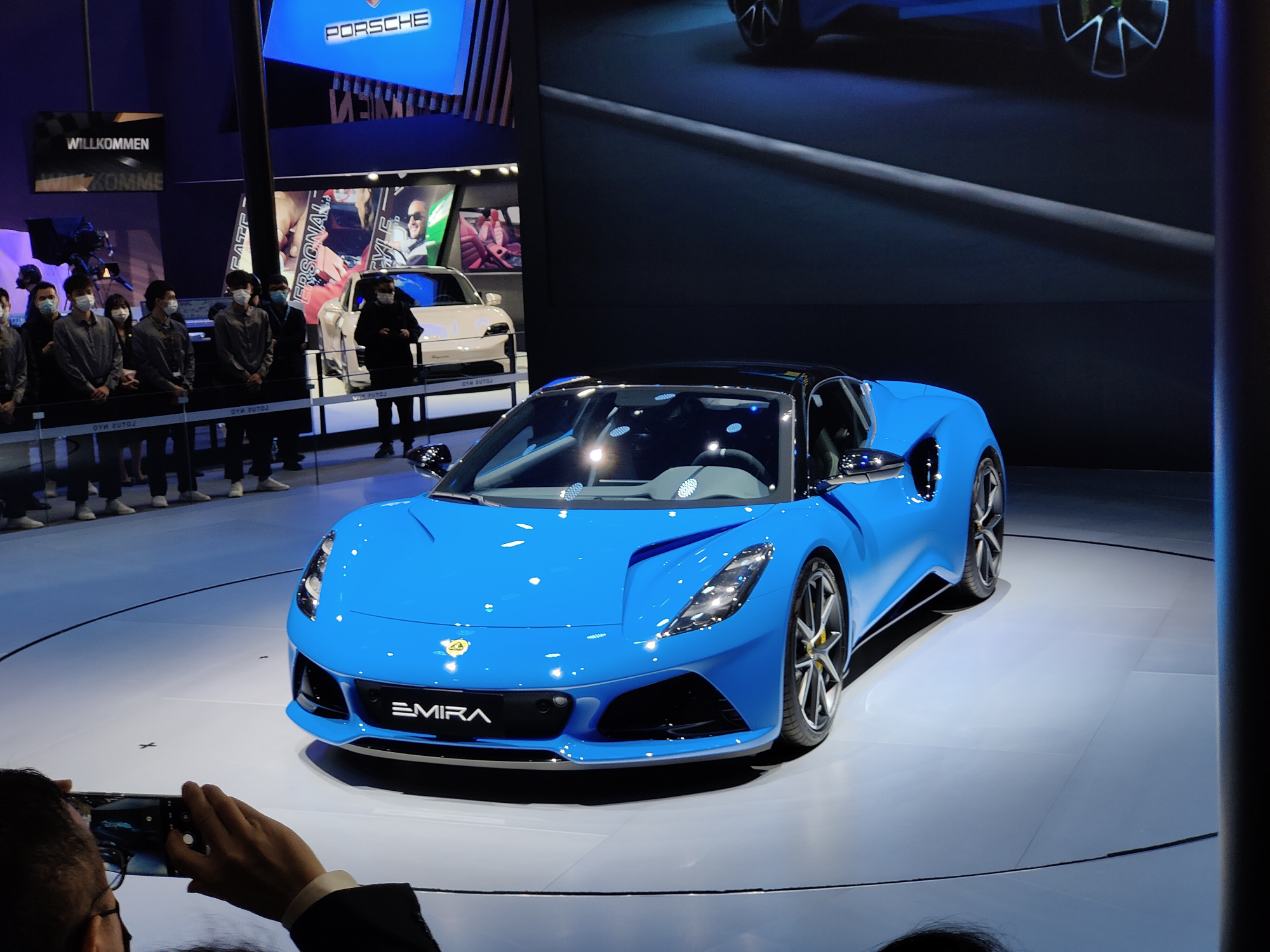 新车|路特斯emira广州车展上市,售85.8万元搭载2.0t发动机