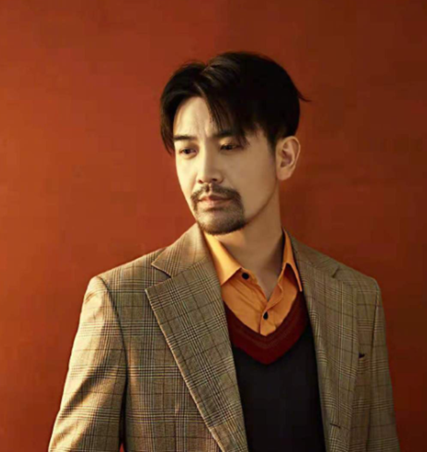 三叔是谁,2015年《盗墓笔记》超级季中三叔的扮演者是谁