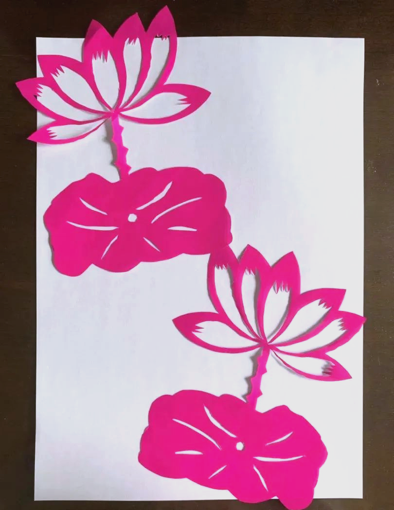 如何用剪纸艺术捕捉夏日荷花的美