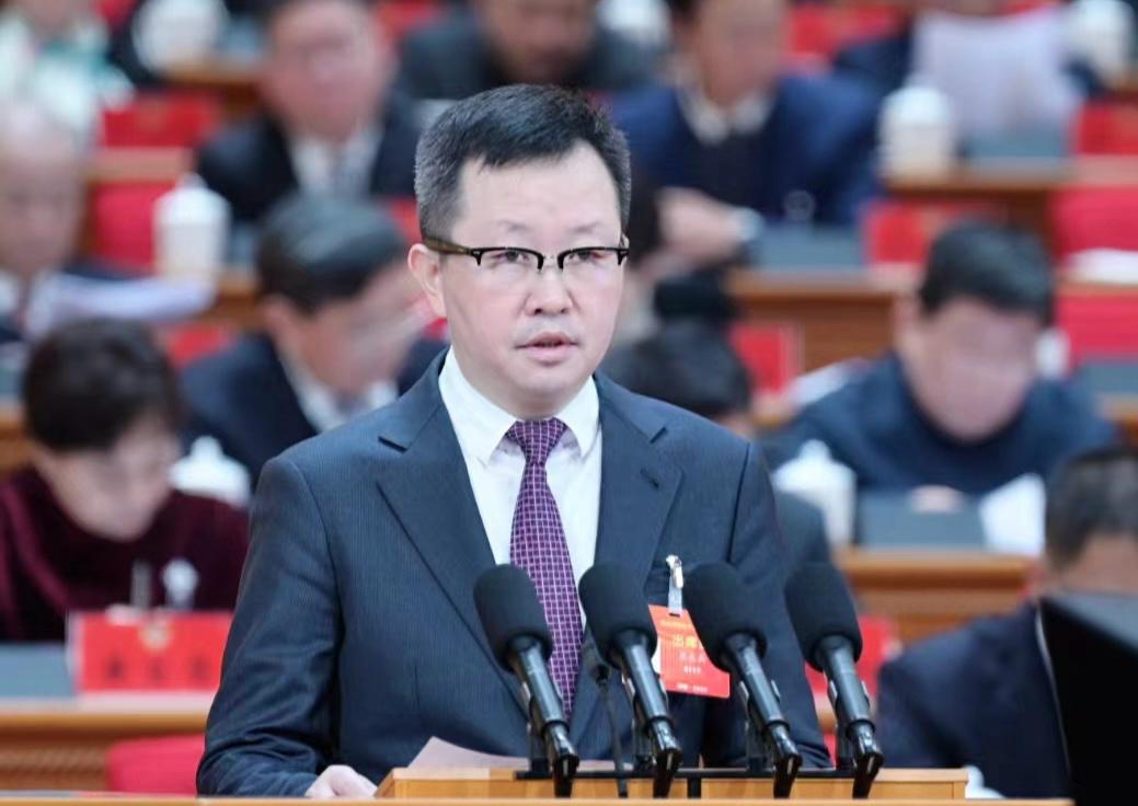 给湖南经济上分｜吴太兵：构建人工智能大模型，赋能数字化转型潇湘晨报2024-01-26 23:26广东潇湘晨报2024-01-26 23:26广东